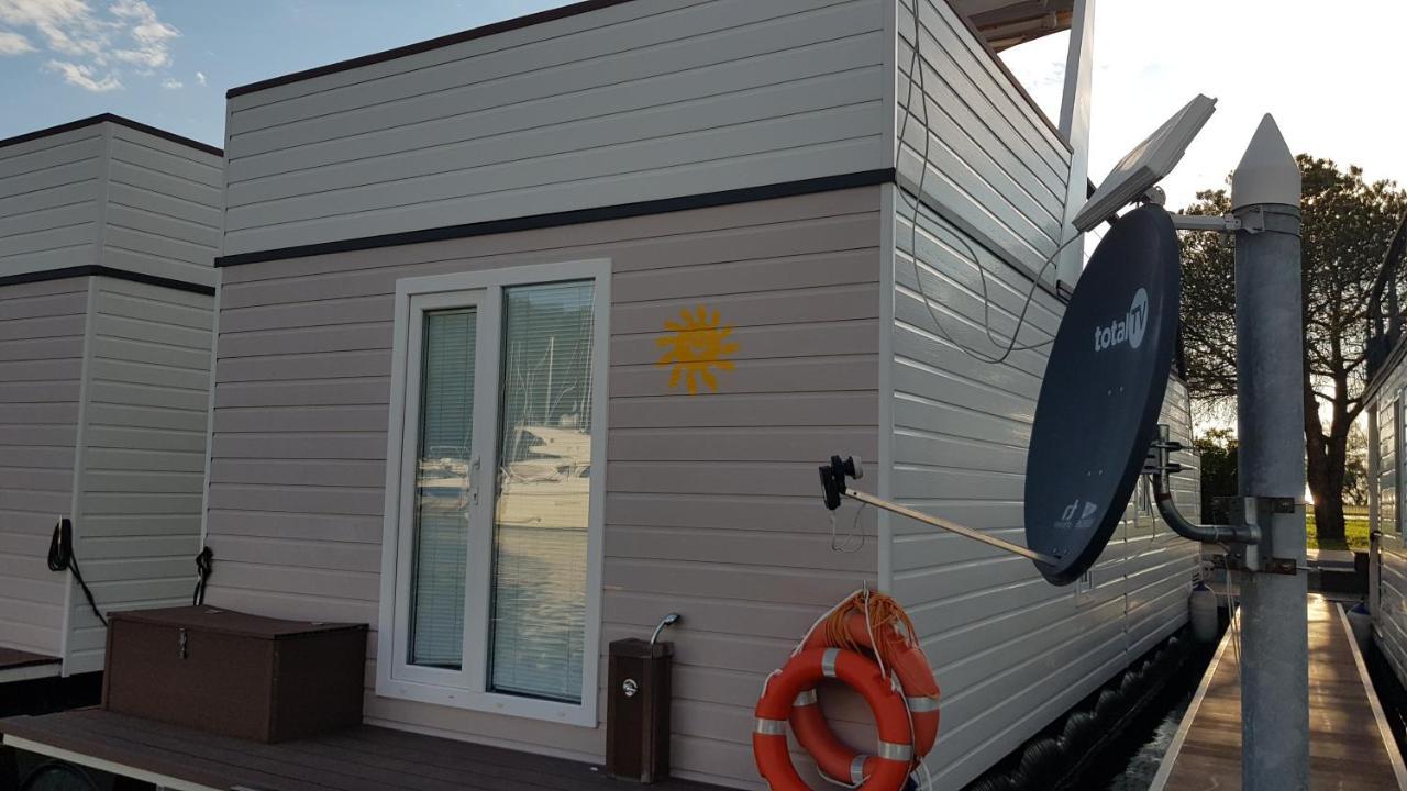 ポルトローシュFloating Sea House Soncekアパートメント エクステリア 写真