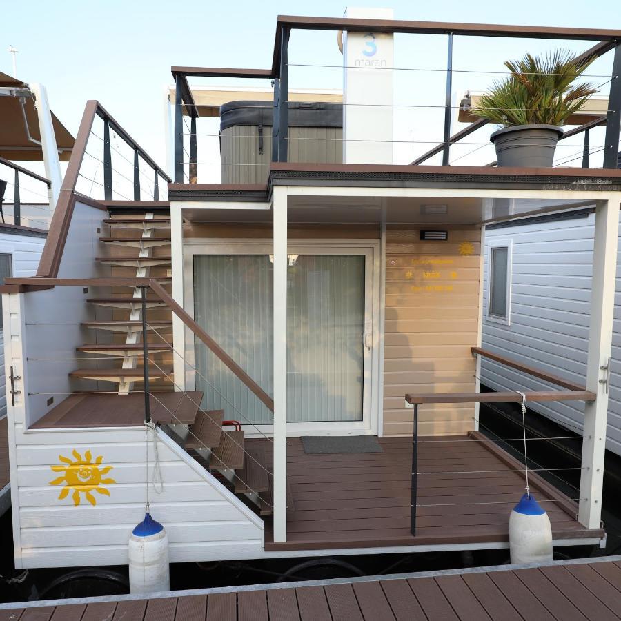 ポルトローシュFloating Sea House Soncekアパートメント エクステリア 写真