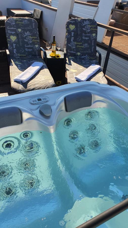 ポルトローシュFloating Sea House Soncekアパートメント エクステリア 写真